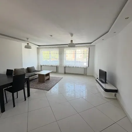 Helle&großzügige 3-zimmer-wohnung In Apartment *